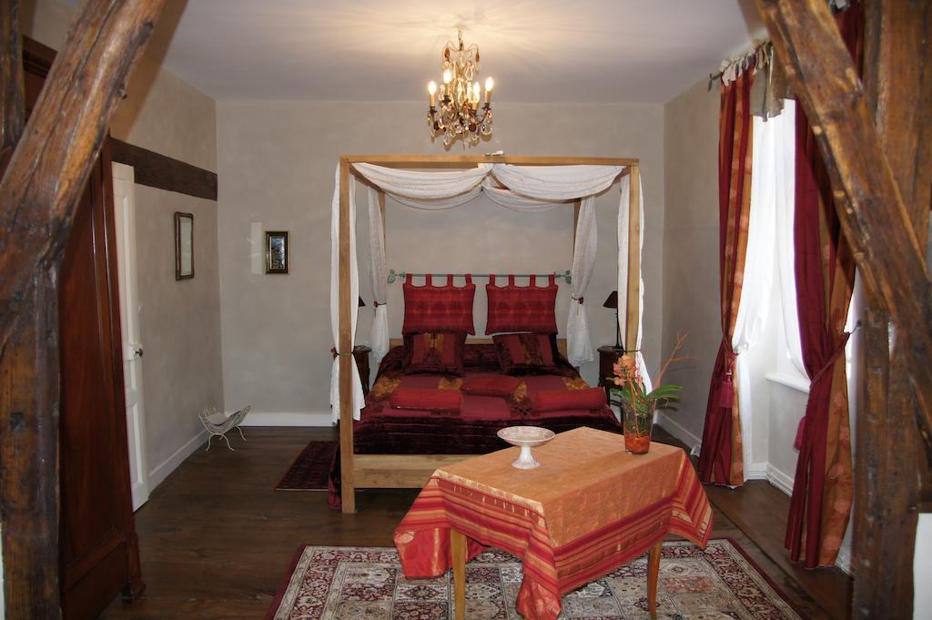 Le Clos de La Muse Saint-Junien Habitación foto